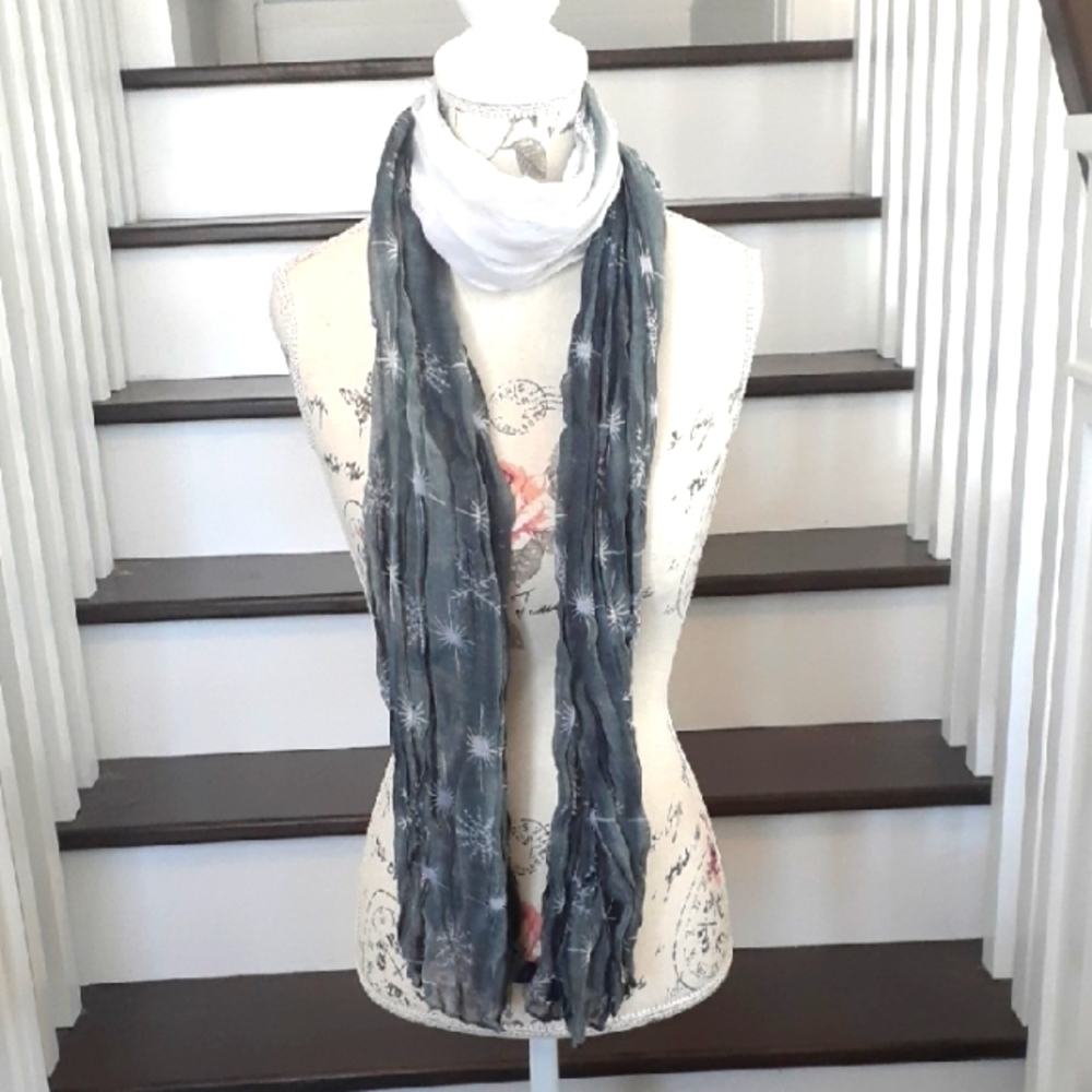 ^ Old Navy long gauzy star & snowflake print Scarf